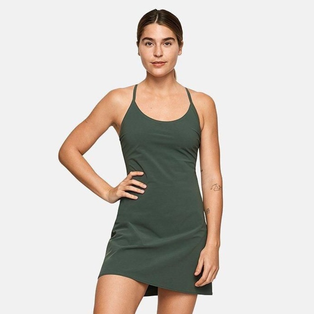 Outdoor Voices Exercise Dress in Green